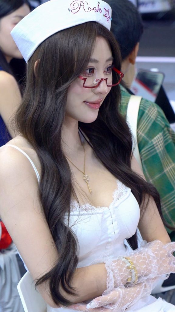 图片[6]-平面模特 车模 饭拍秀 [ID138136 版本]【20合集 10.0 GB】-神颜社